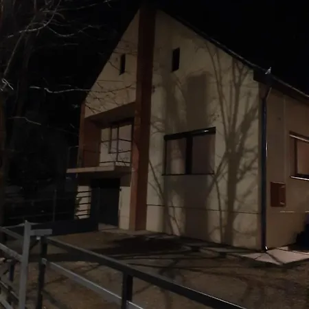 Apartament Farkas Szallas Barand